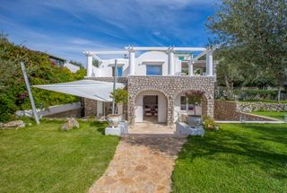Villa Amarelle Capri Olivers Travels 1