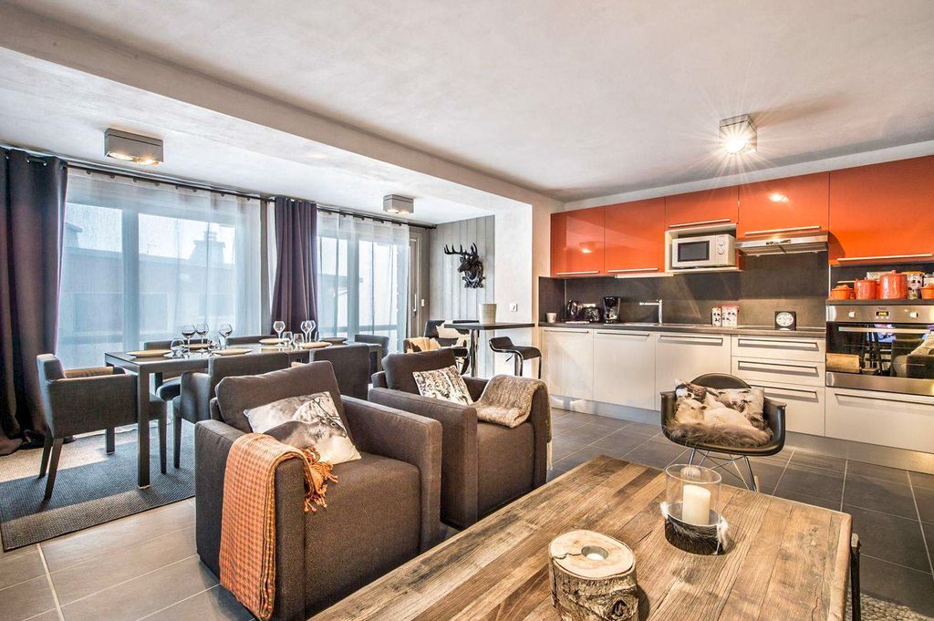 Apartment Laure Courchevel Olivers Travels 2 01