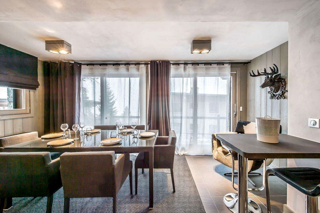 Apartment Laure Courchevel Olivers Travels 3 01