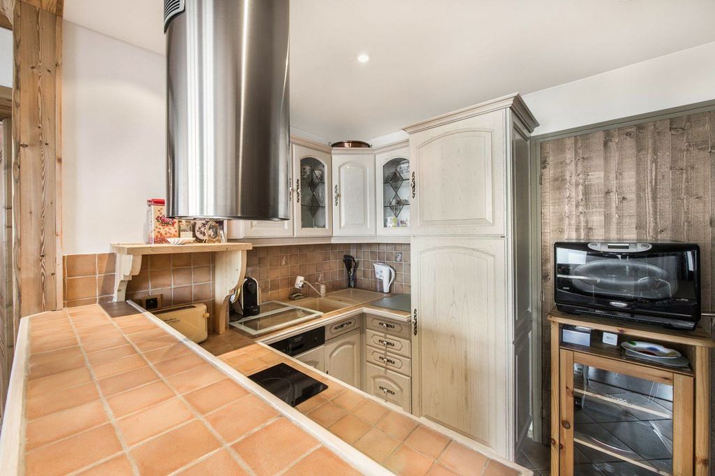 Apartment Lea Courchevel Olivers Travels 3