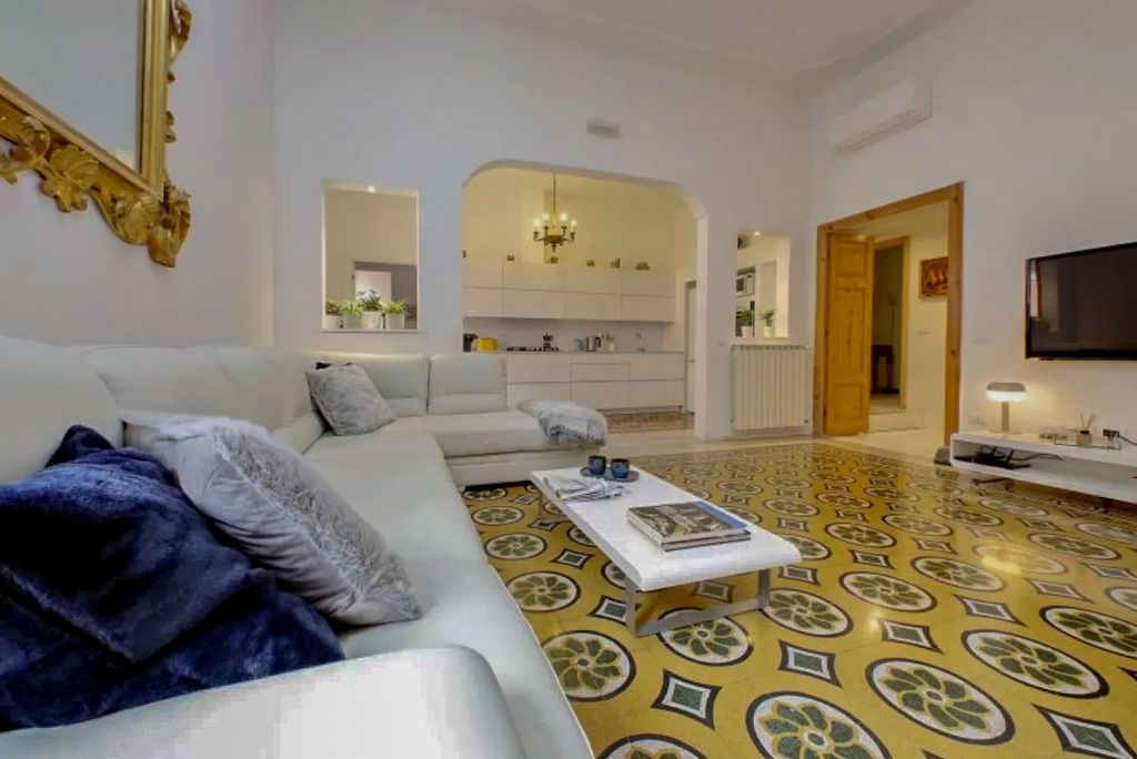 Azteca Apartment Rome Olivers Travels 2