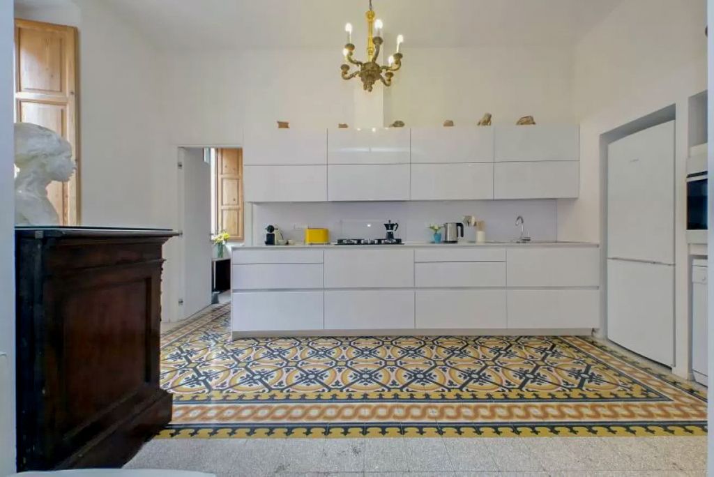 Azteca Apartment Rome Olivers Travels 4