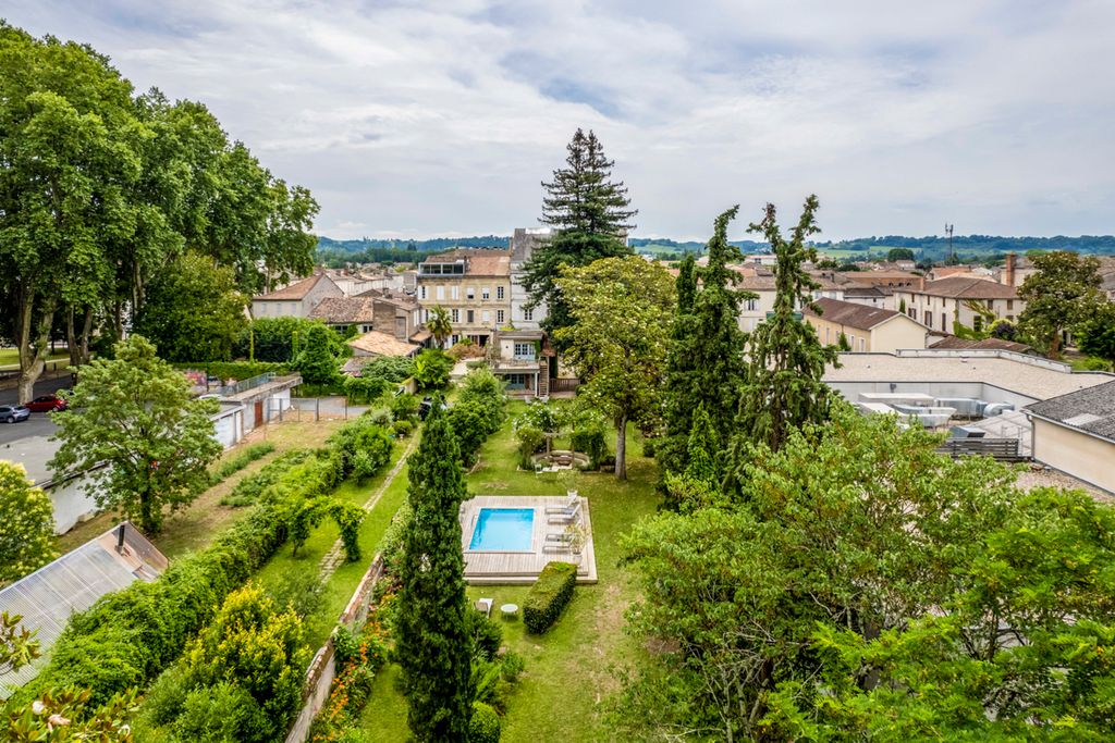 Maison Moulene Dordogne Olivers Travels 0 2