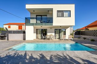 Villa Nuesta Zadar Olivers Travels 1