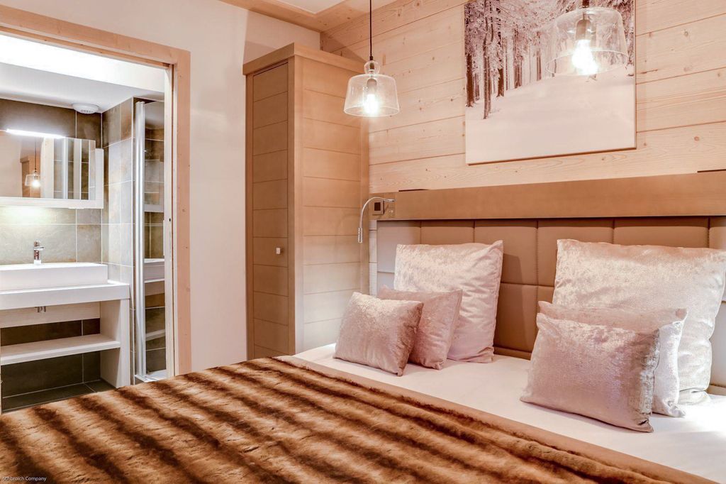 Apartment Cyclamen Courchevel Olivers Travels 4