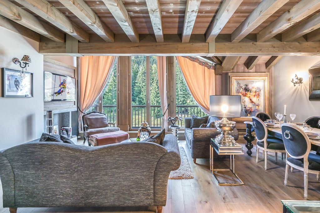 Rue Bruneau Courchevel Olivers Travels 3