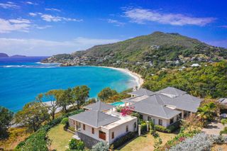 Grenadine One Grenadine Hills St Vincent Olivers Travels 1