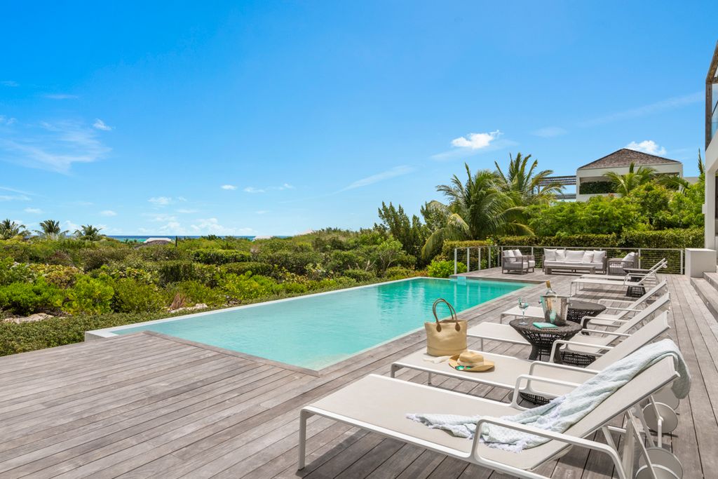 Villa Ximena Beach Enclave Olivers Travels 1