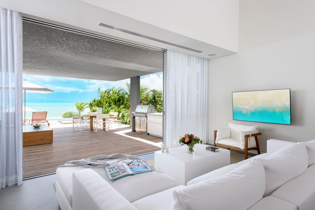Villa Itzell Beach Enclave Olivers Travels 3
