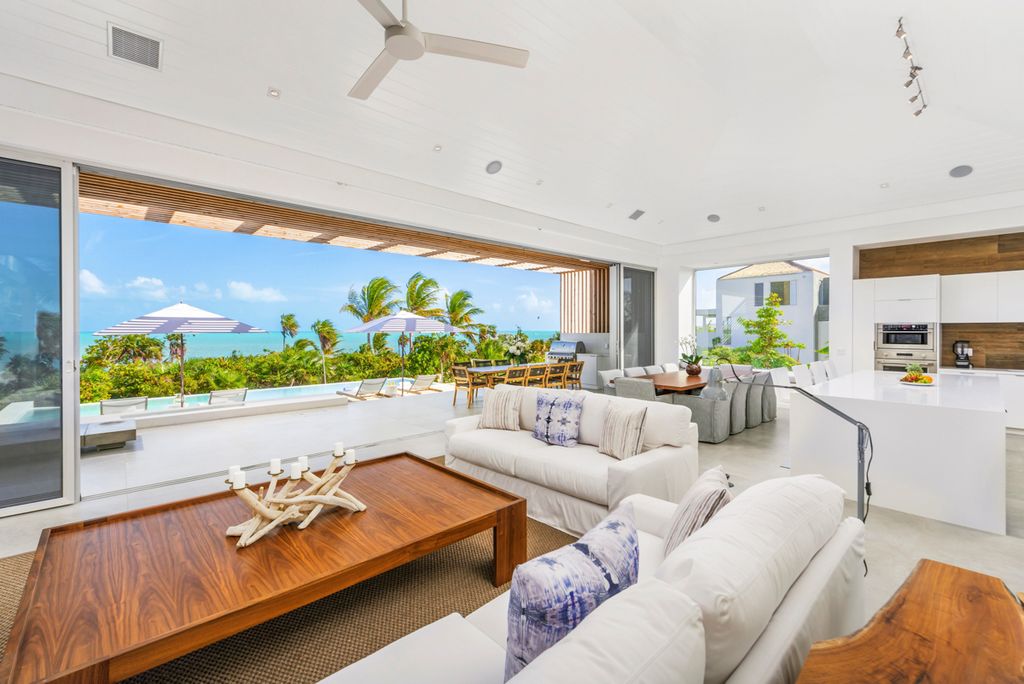 Villa Iluminada Beach Enclave Olivers Travels 3