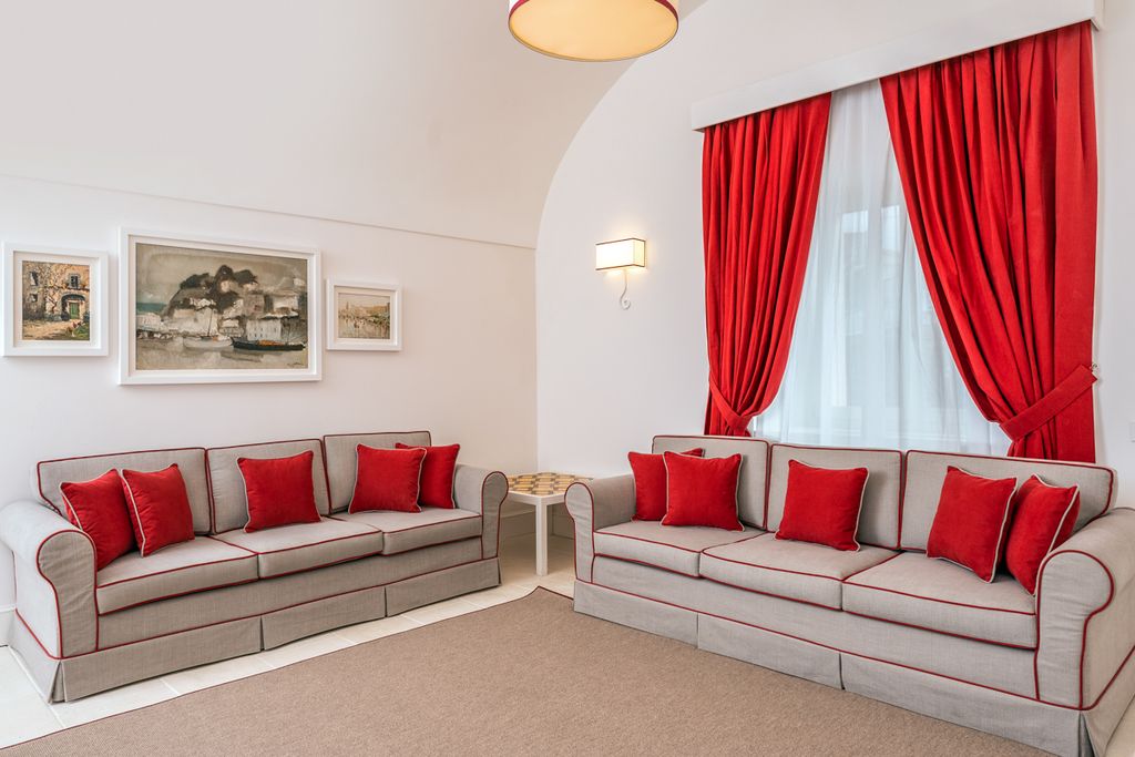 Villa Siri Sorrento Olivers Travels 3