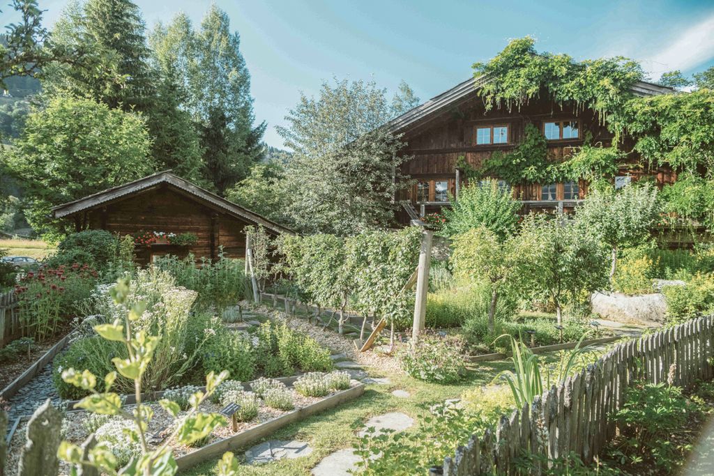 Chalet Jardin Megeve Olivers Travels 23