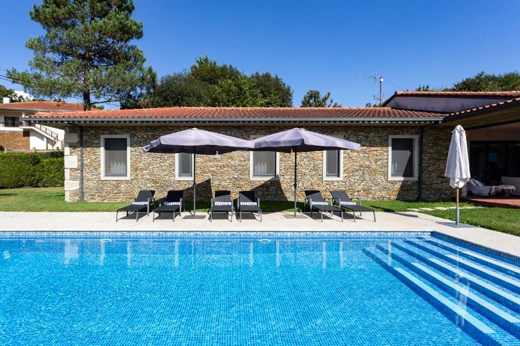 Villa Escusa Minho Portugal OliversTravel 1