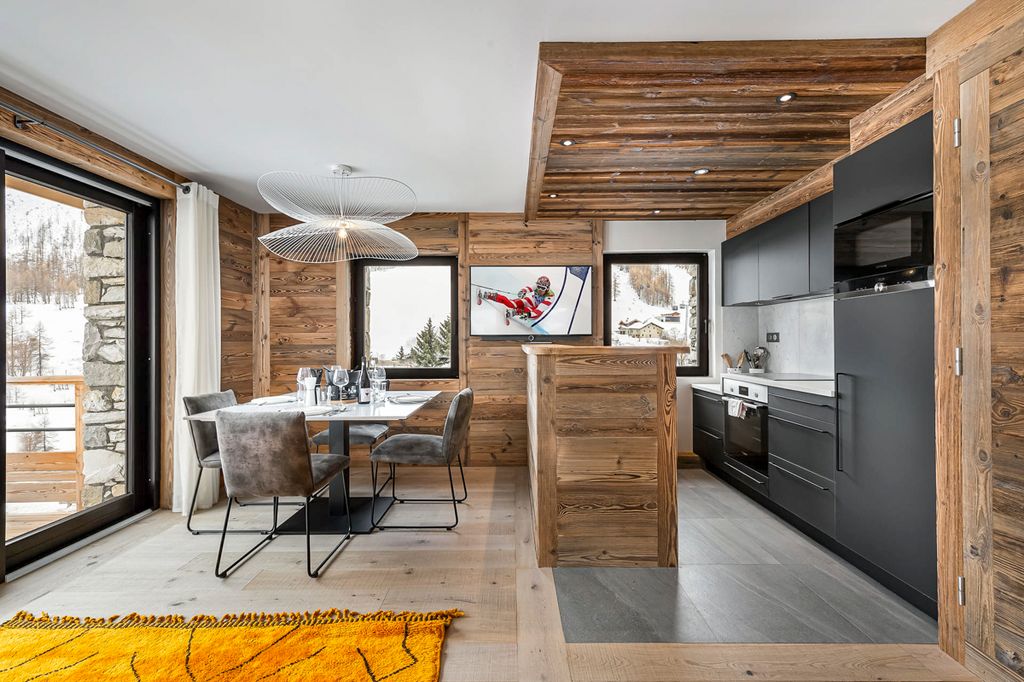 Apartment Abeille Val Isere Olivers Travels 2 01