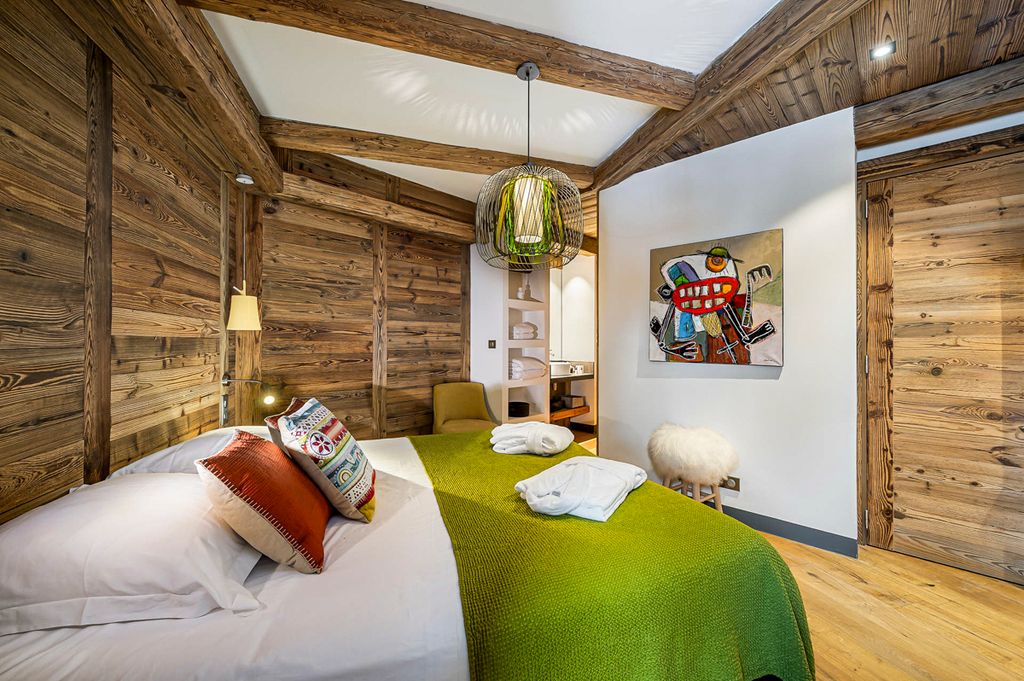 Penthouse Le Cirque Val Isere Olivers Travels 5