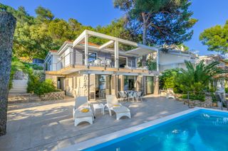 Villa Lorelei Croatia Olivers Travels 16