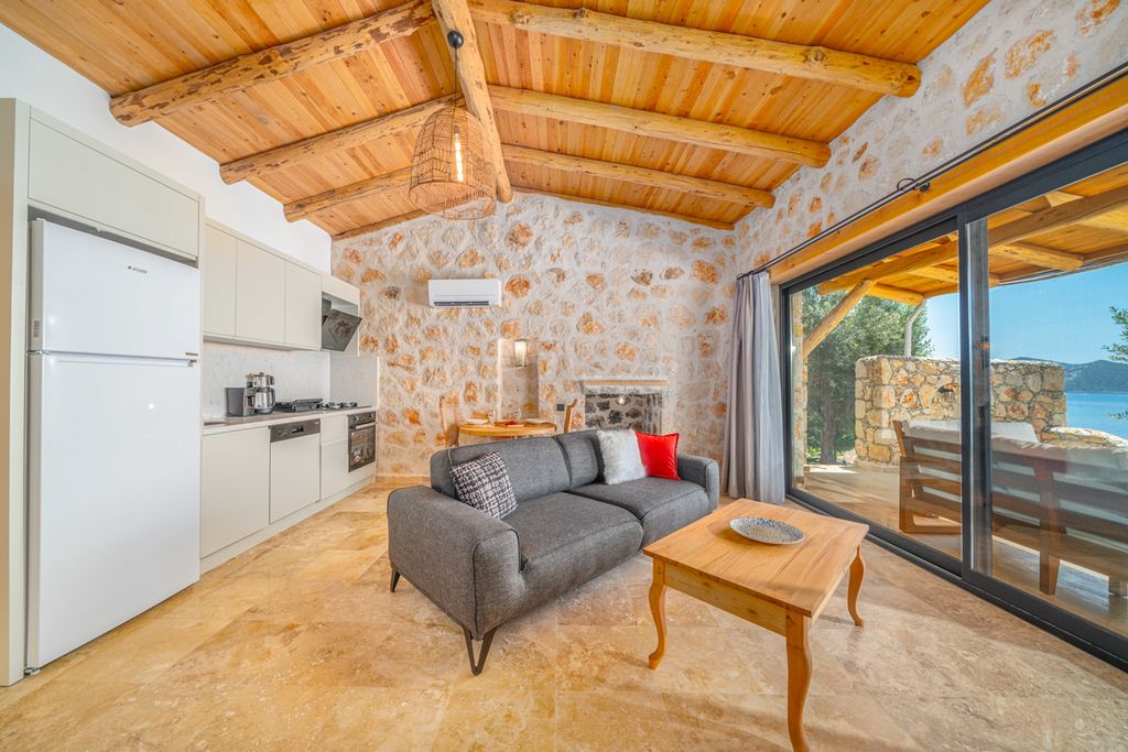 Villa Sahil Su 4 Kalkan Olivers Travels 3