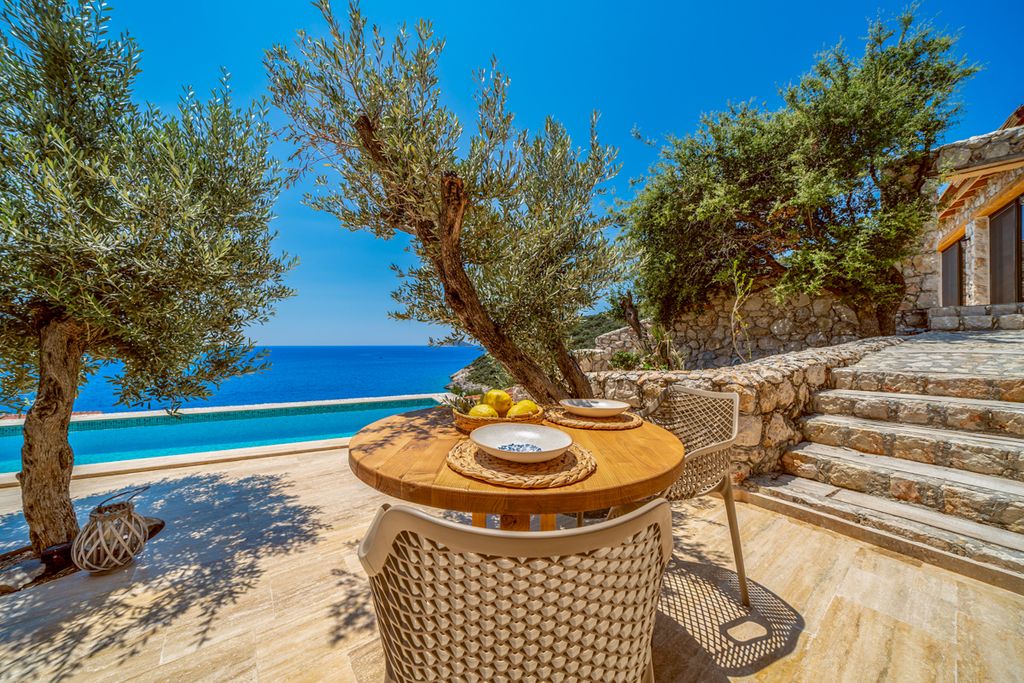 Villa Sahil Su 4 Kalkan Olivers Travels 5