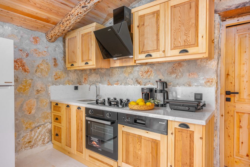 Villa Sahil Su 6 Kalkan Olivers Travels 3