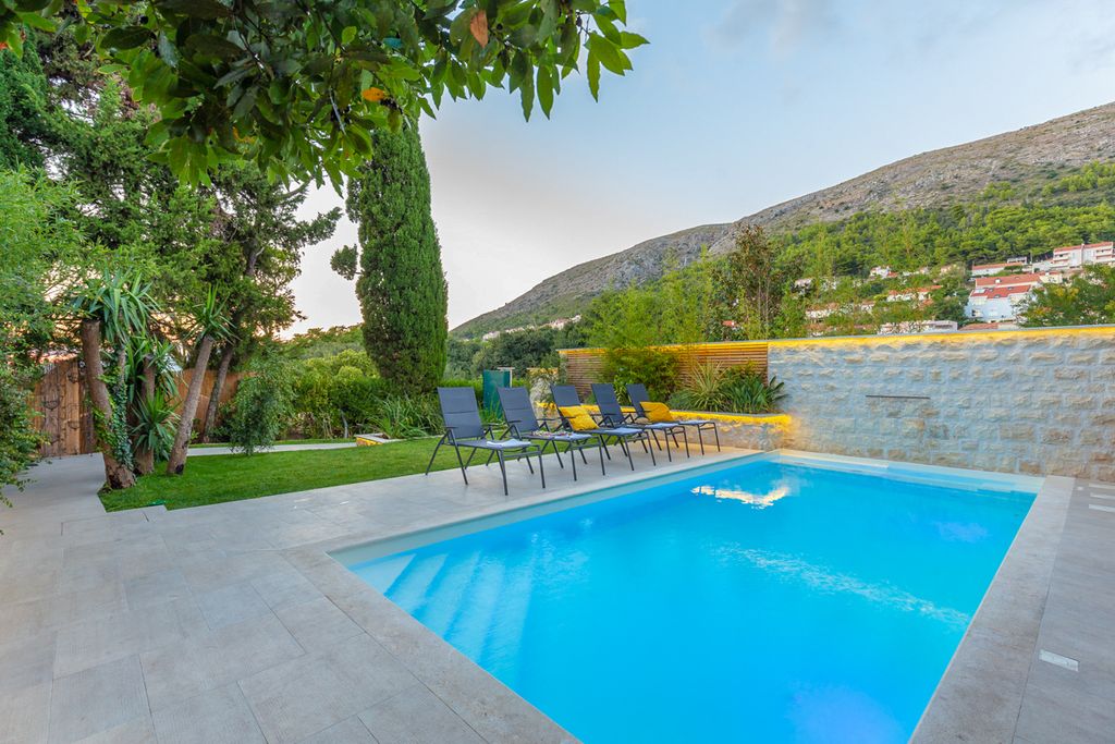 Villa Ausha Dubrovnik Olivers Travels 2