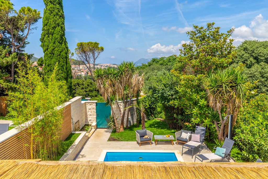 Villa Jewel Dubrovnik Olivers Travels 2