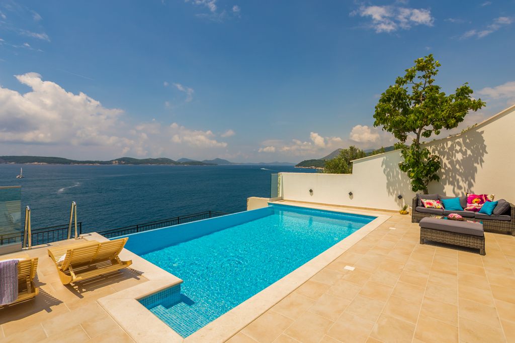 Villa Laina Dubrovnik Olivers Travels 2