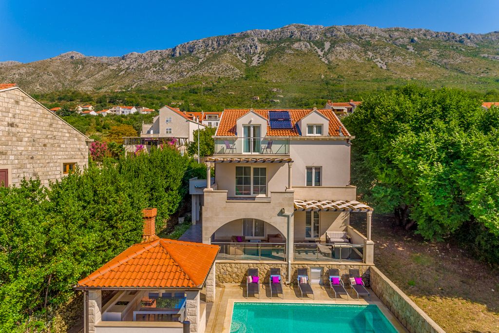 Villa Aviva Dubrovnik Olivers Travels 1