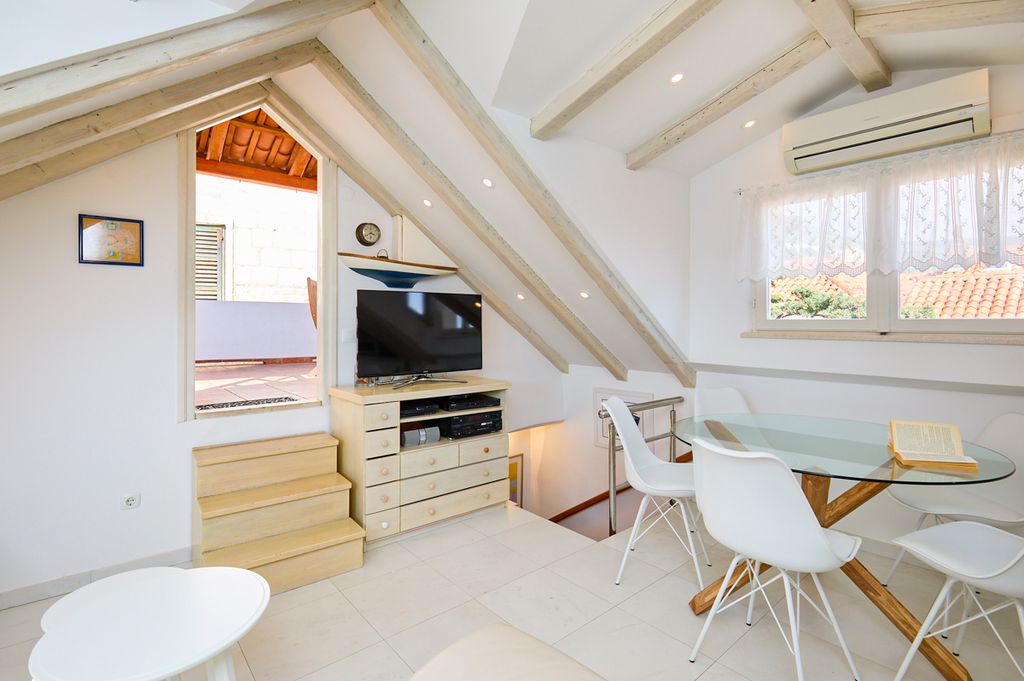 Apartment Adrijana Dubrovnik Olivers Travels 4