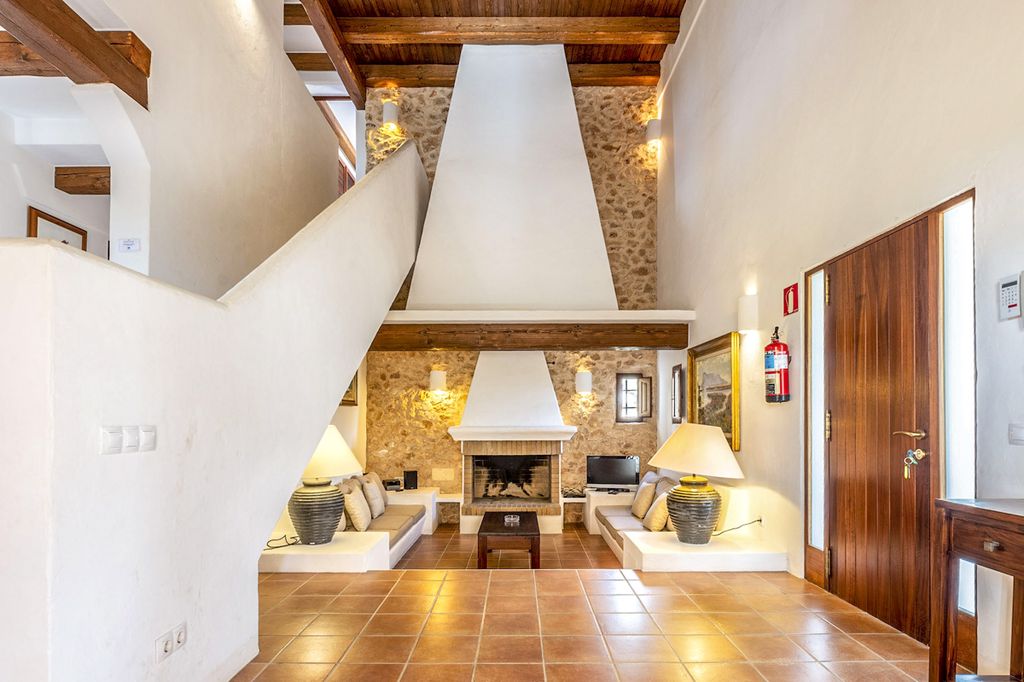 Casa Radenia II Formentera Olivers Travels 3