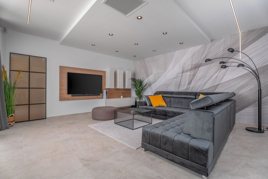 Villa Freyja Dalmatia Coast Olivers Travels 3