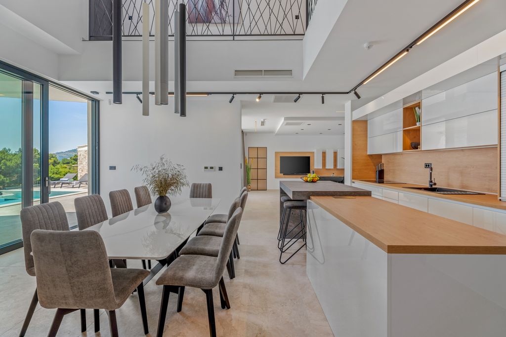 Villa Freyja Dalmatia Coast Olivers Travels 4