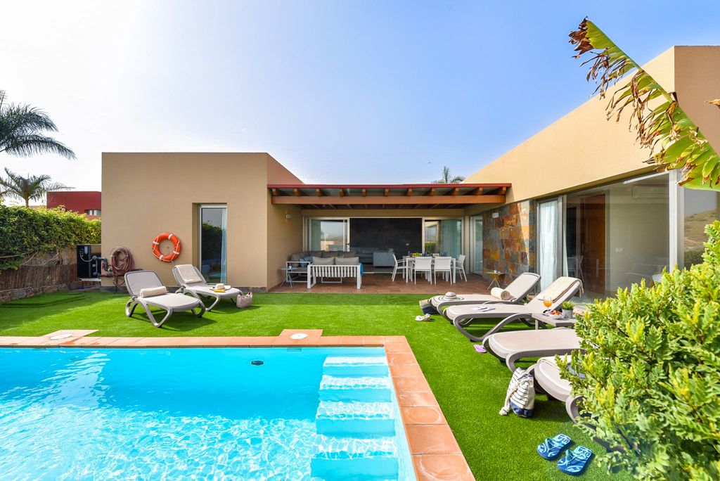 Villa Radio Gran Canaria Olivers Travels 1