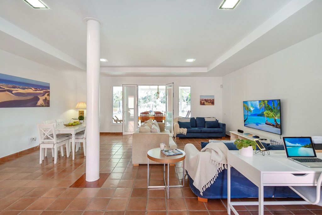 Villa Lopesan Gran Canaria Olivers Travels 3