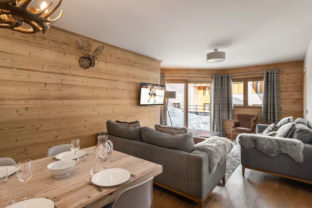 Apartment Marin Courchevel Olivers Travels 3