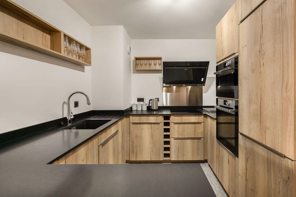 Apartment Marin Courchevel Olivers Travels 4