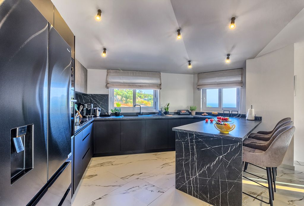 Villa Lavrie Dalmatia Coast Olivers Travels 5