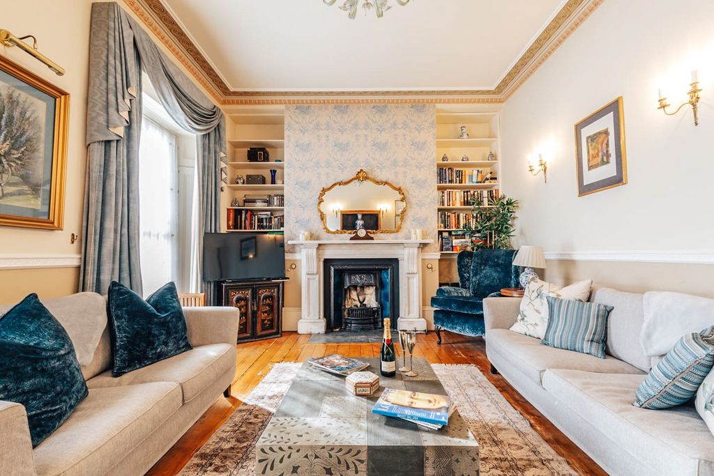 Royal George Townhouse Bath Olivers Travels 2 01