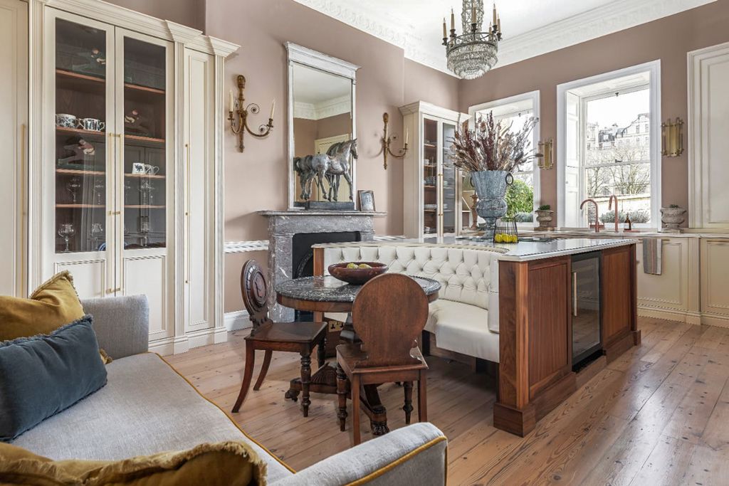 Emmeline House Bath Olivers Travels 5