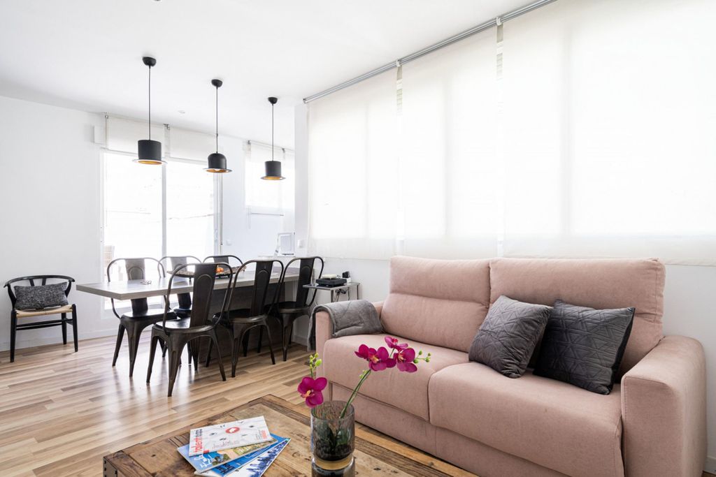 Apartment Inigo Madrid Olivers Travels 4 01