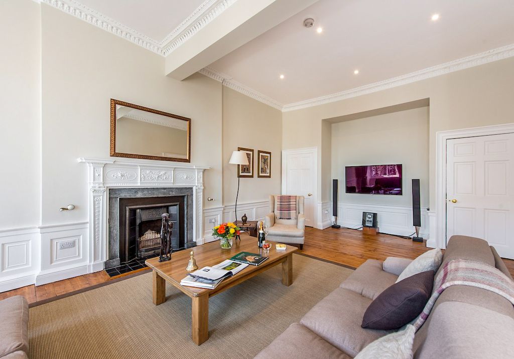 Flora House Edinburgh Olivers Travels 1