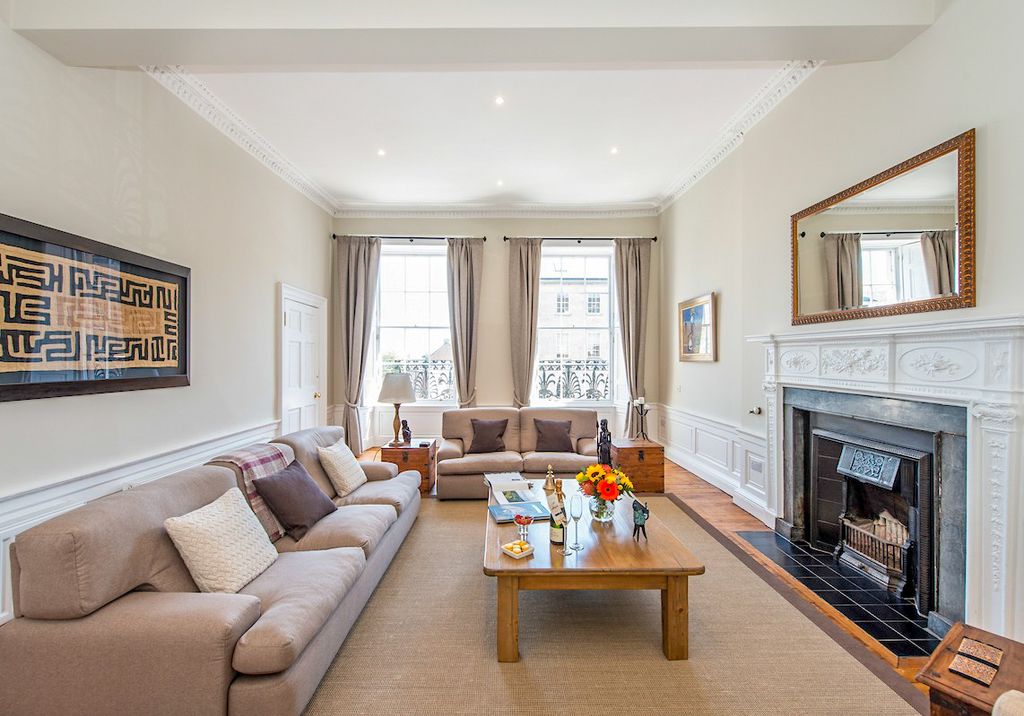 Flora House Edinburgh Olivers Travels 5