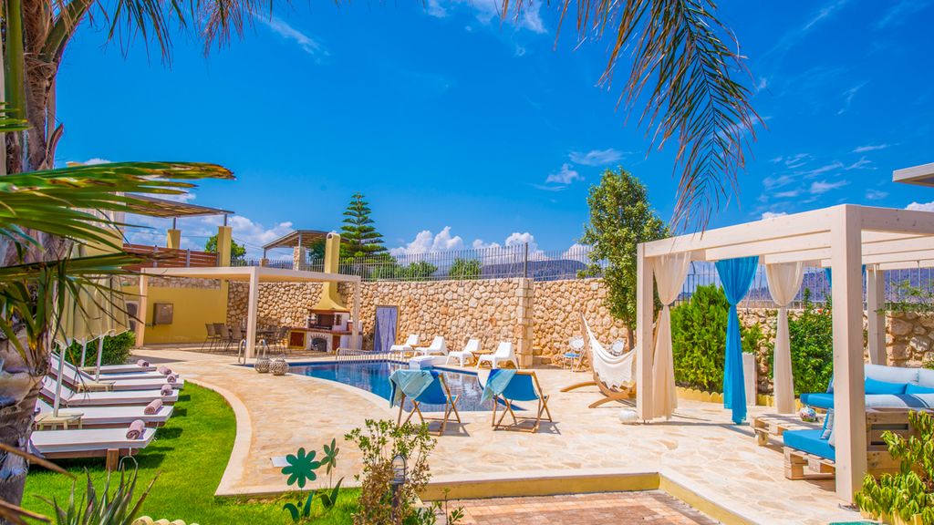 Villa Pouli Crete Olivers Travels 5
