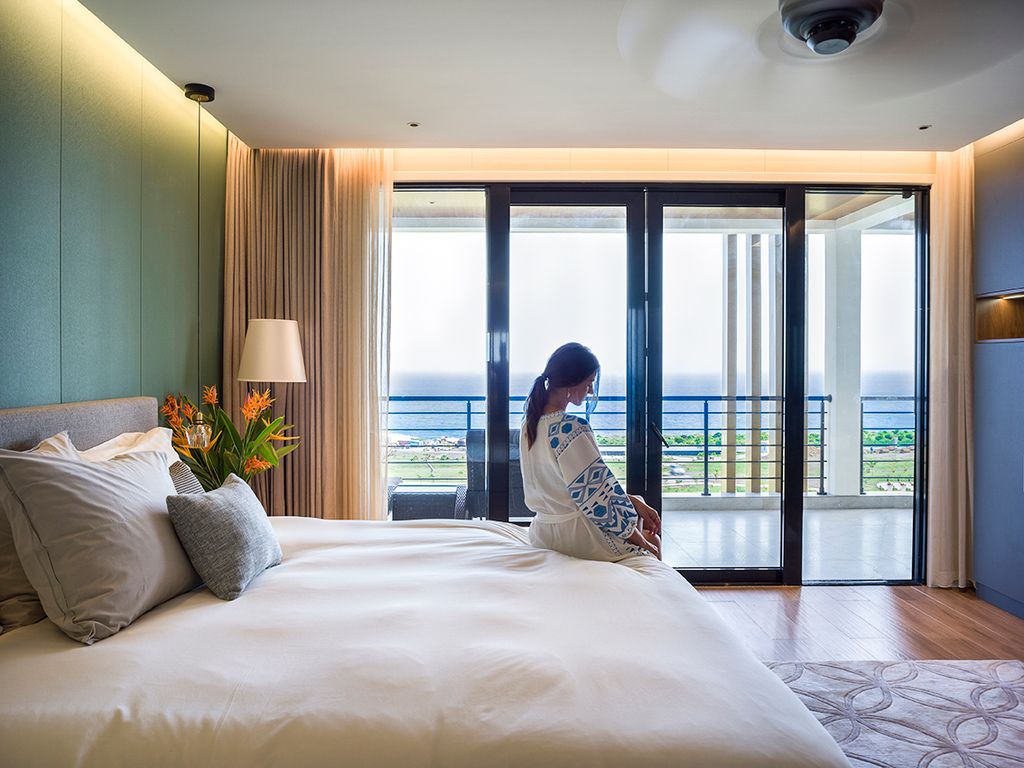 Golden Vista Golden Rock Olivers Travels 4