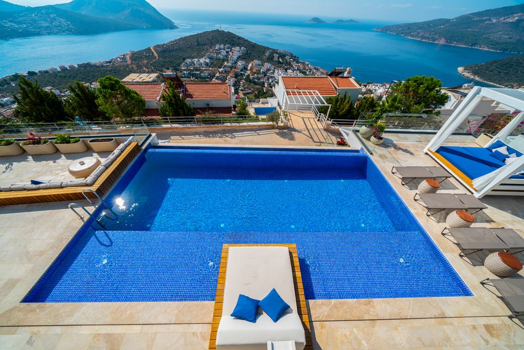 Villa Tarcin Kalkan Olivers Travels 02