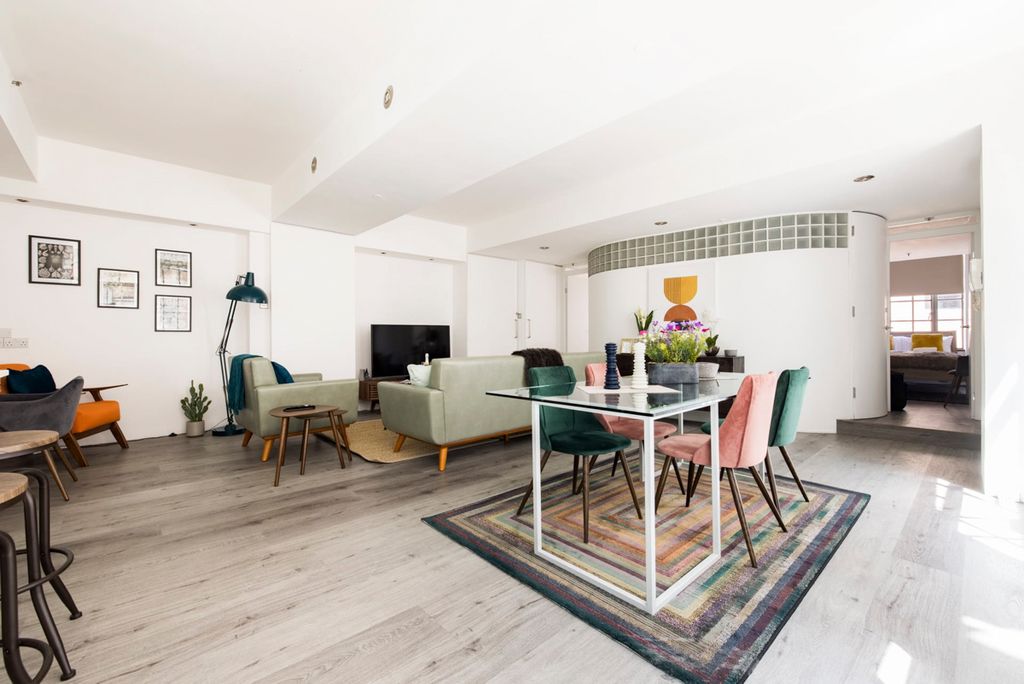 Apartment Lily London Olivers Travels 3 01
