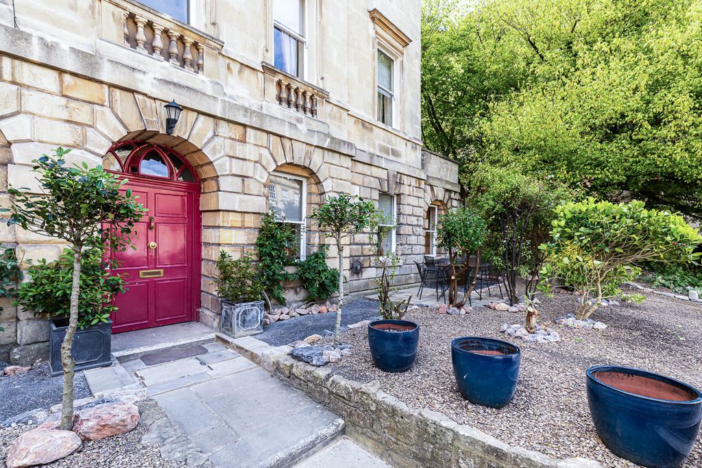 Audrey House Bath UK Olivers Travels 2