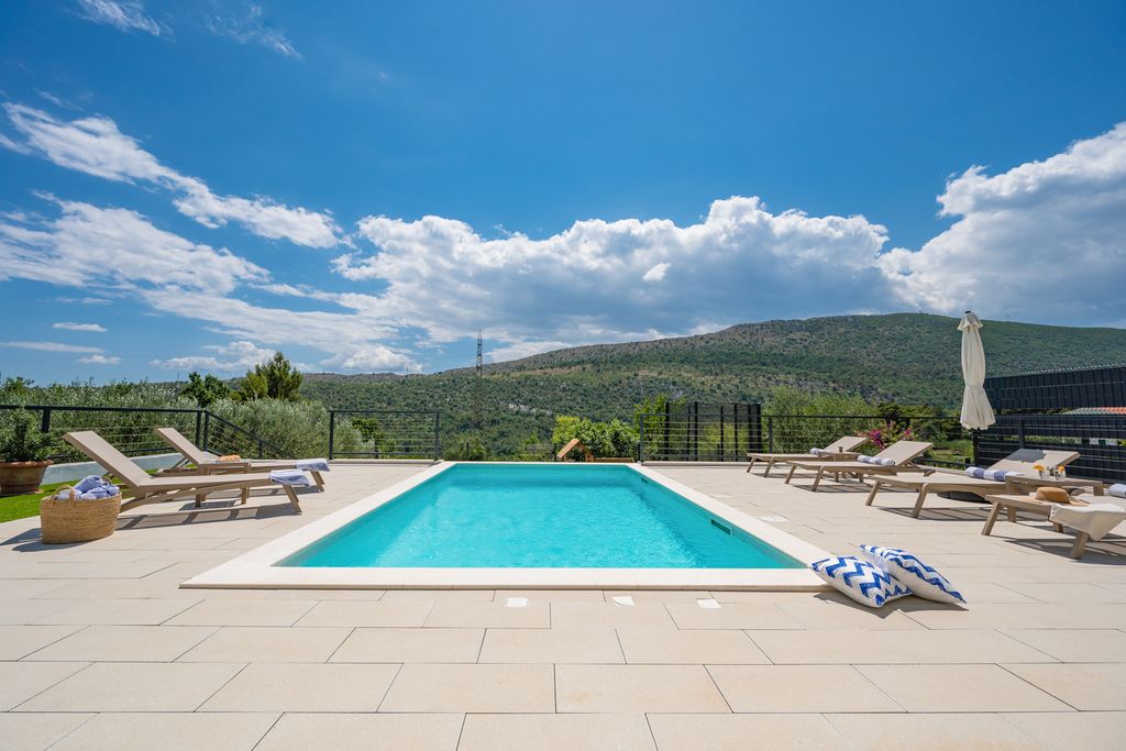 Villa Anji Dalmatia Coast OliverTravel 3