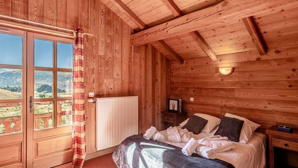 Chalet Emilie Alpes Huez Olivers Travels 11 01