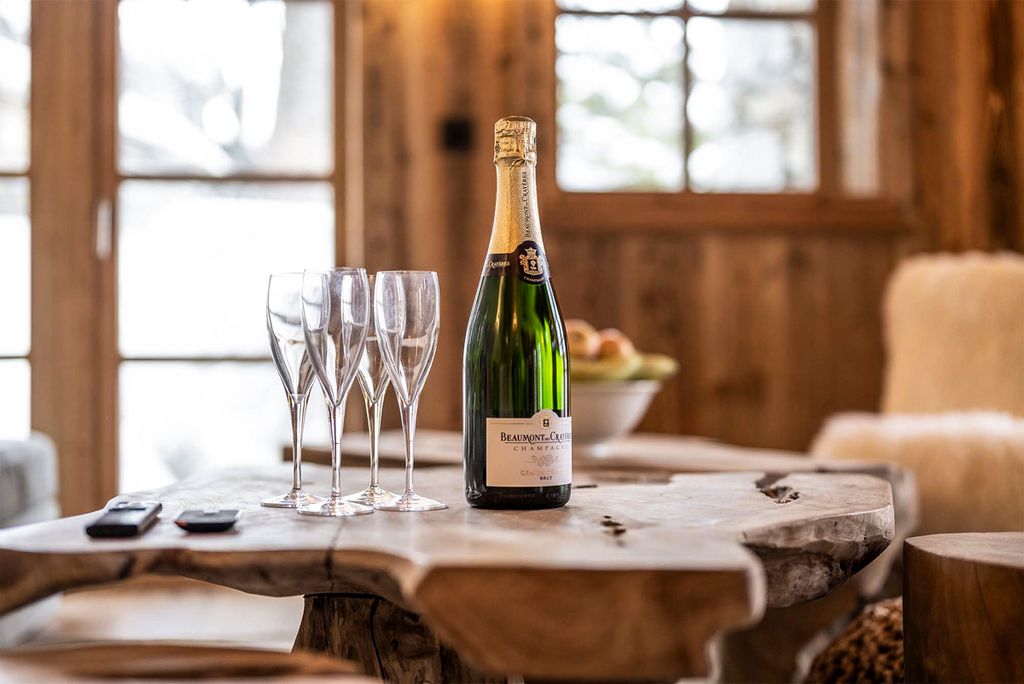 Chalet Lucille Alpe Huez Olivers Travels 4 01