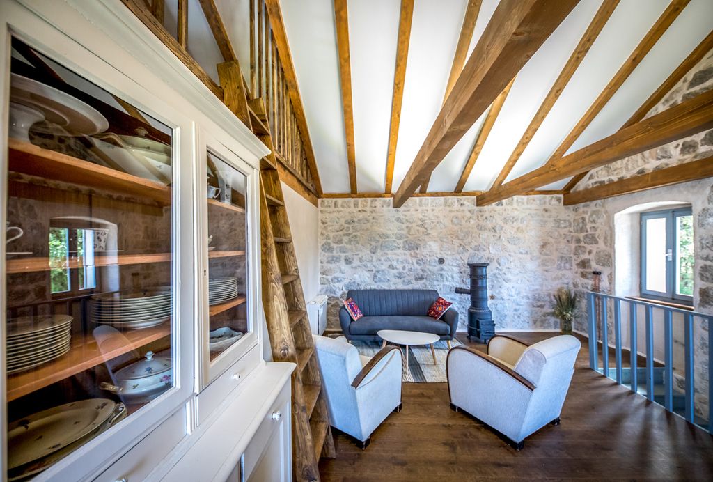 Beech House Dubrovnik Olivers Travels 3